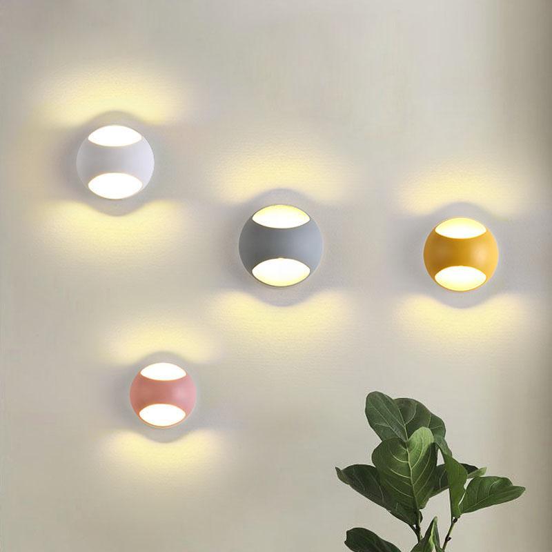 Nordic Glow - Modern Circular Bounce Lamp - InspiraDesigns